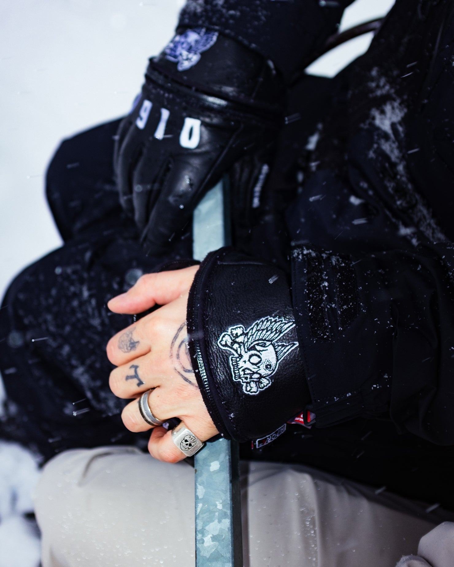 Zombie Glove - 1910 – DEATHGRIP GLOVE CO.