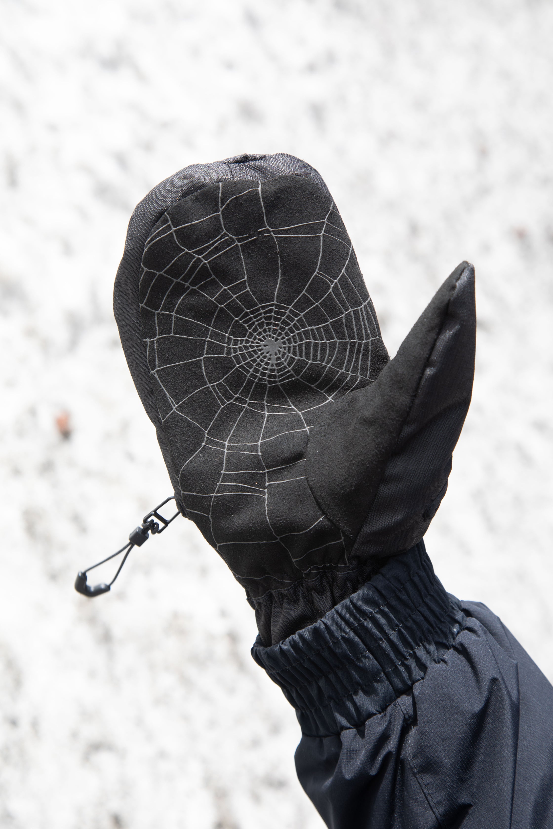 Ghoul Mitt - Black