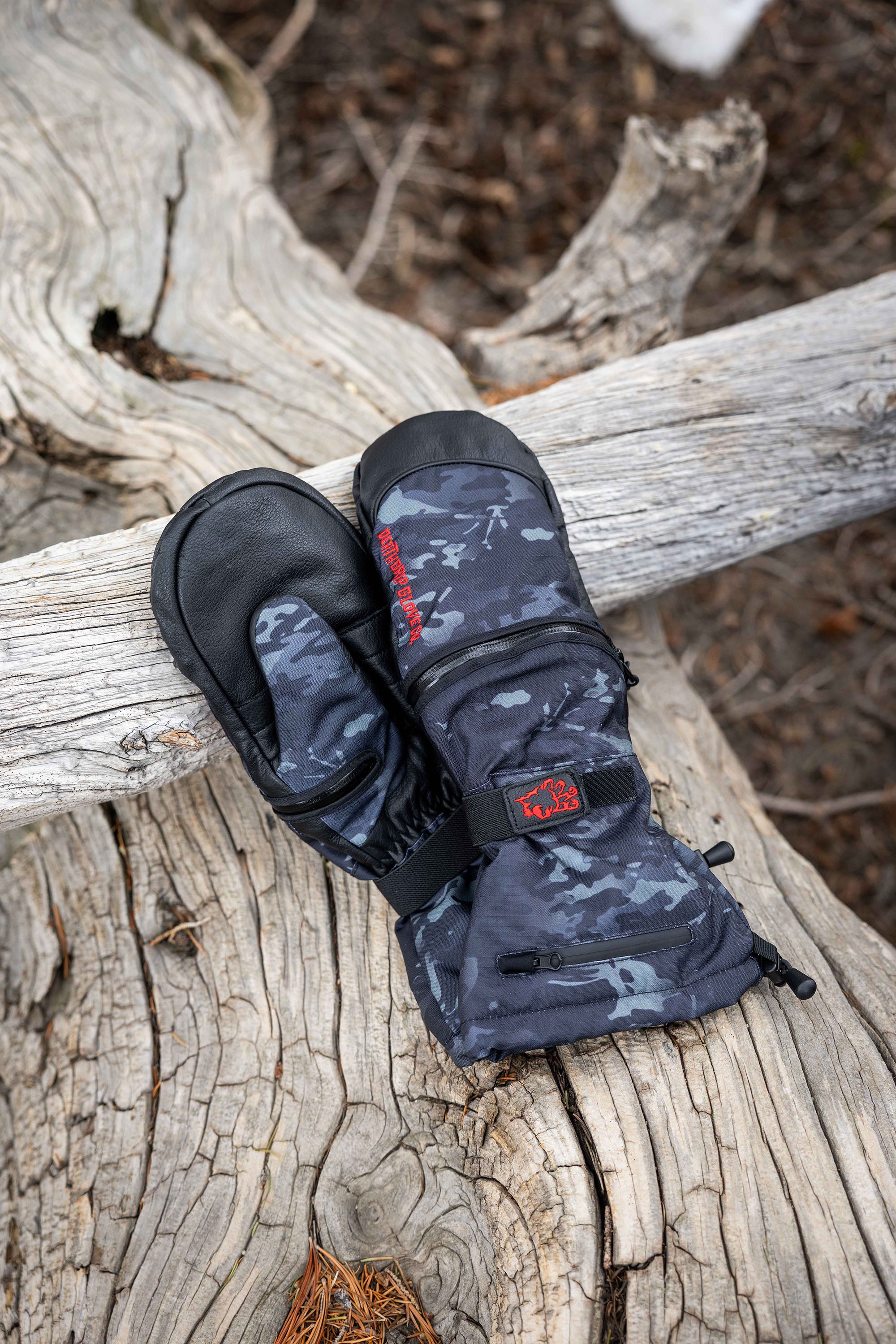 Werewolf Mitt Long Cut - Black Camo