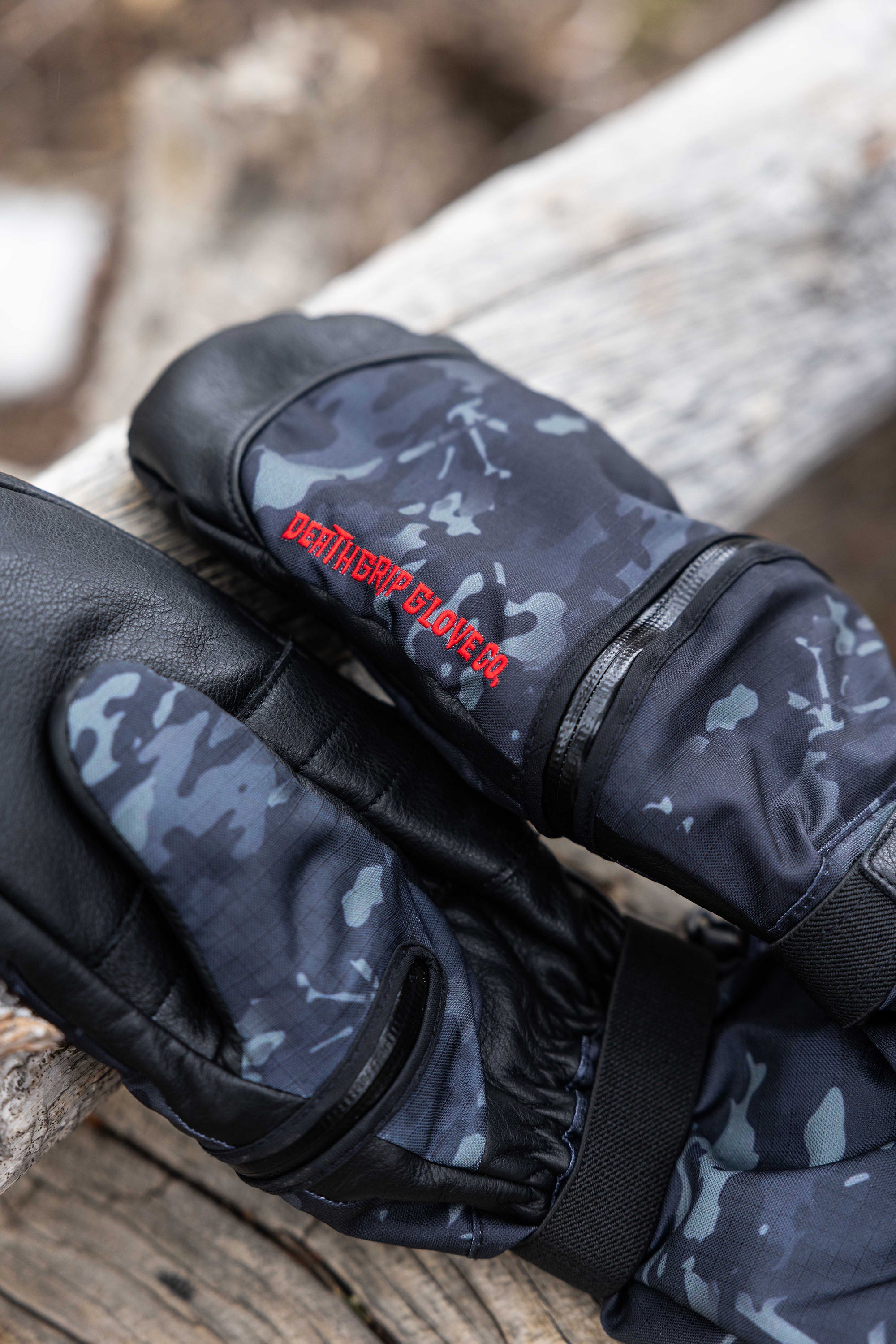 Werewolf Mitt Long Cut - Black Camo