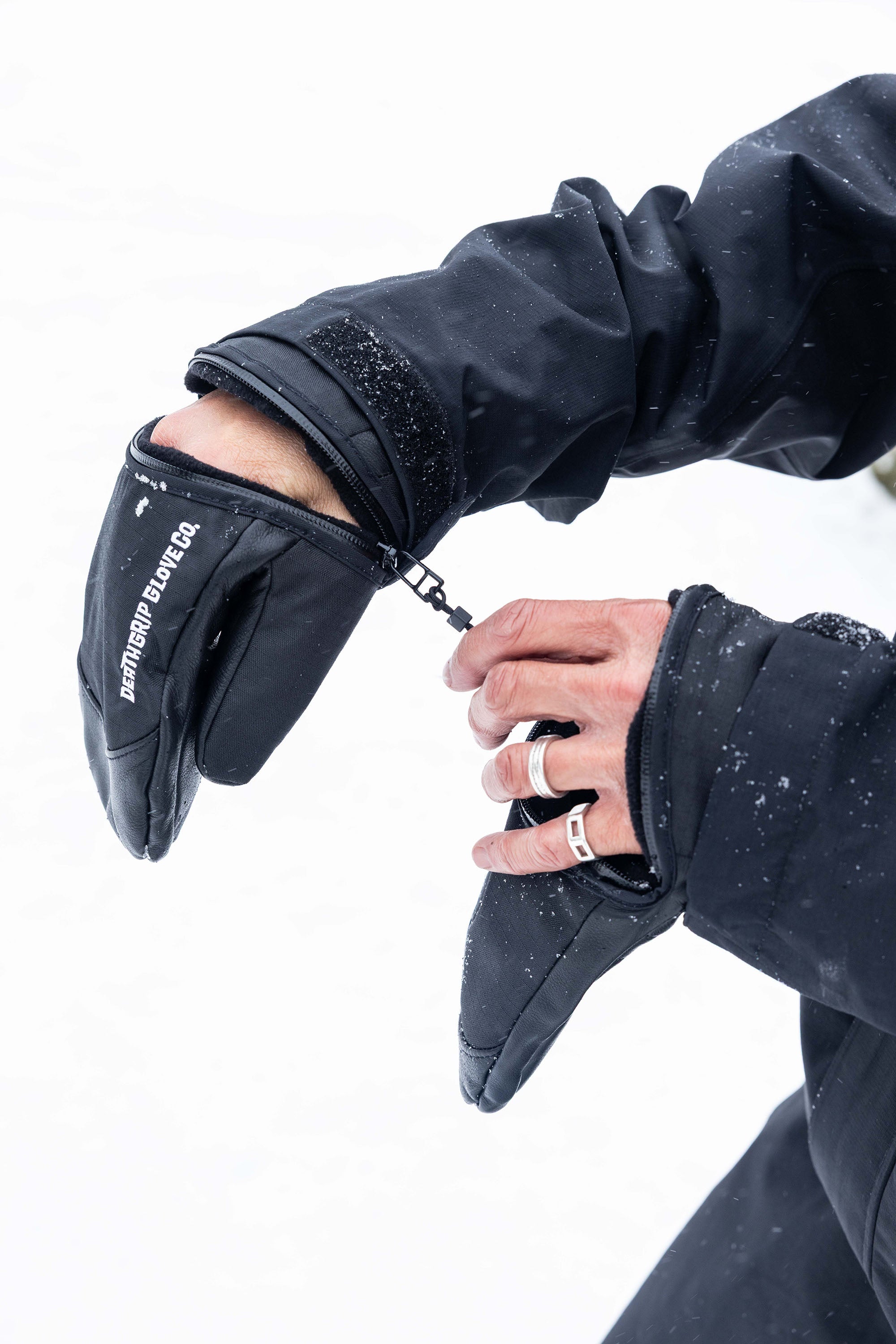 Werewolf Mitt - Black