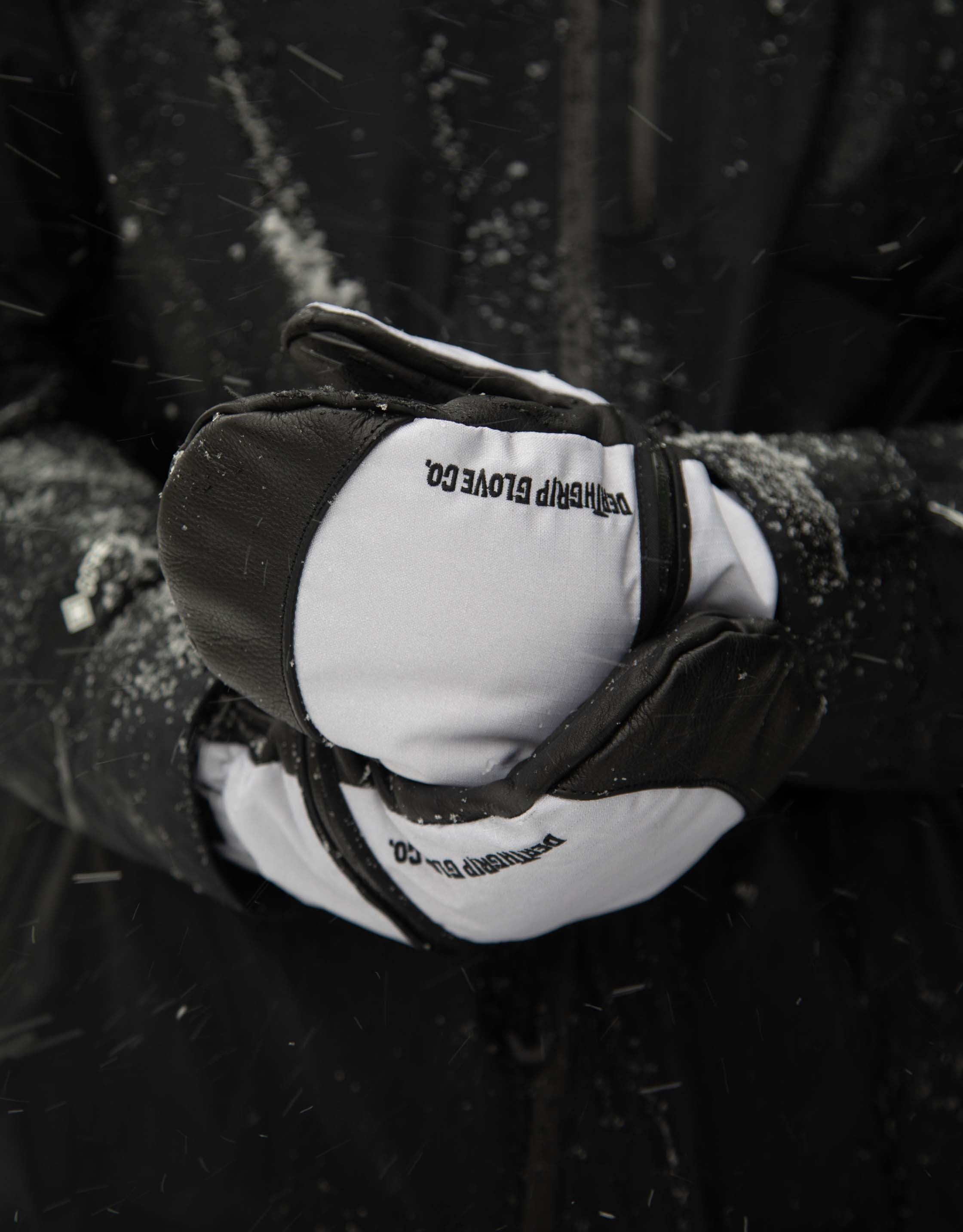 DEATHGRIP Werewolf Mitts ブラック M Werewolf Mitt - Black – DEATHGRIP GLOVE CO.